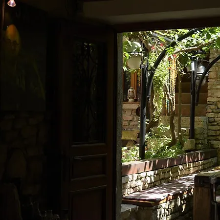 Апартаменты Kamene Price Rooms, Music And Food *