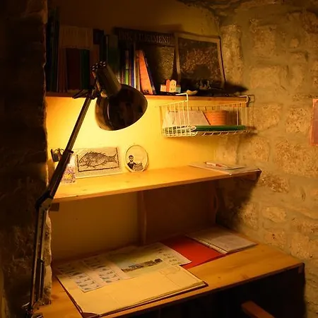 Апартаменты Kamene Price Rooms, Music And Food Бале