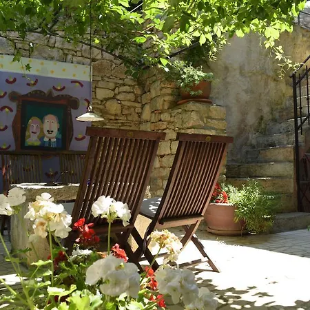 Апартаменты Kamene Price Rooms, Music And Food Бале