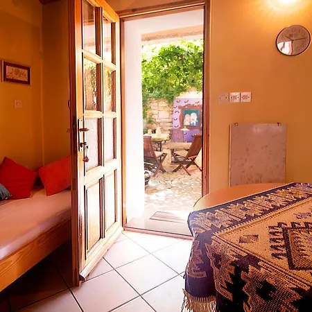 Kamene Price Rooms, Music And Food Apartmán